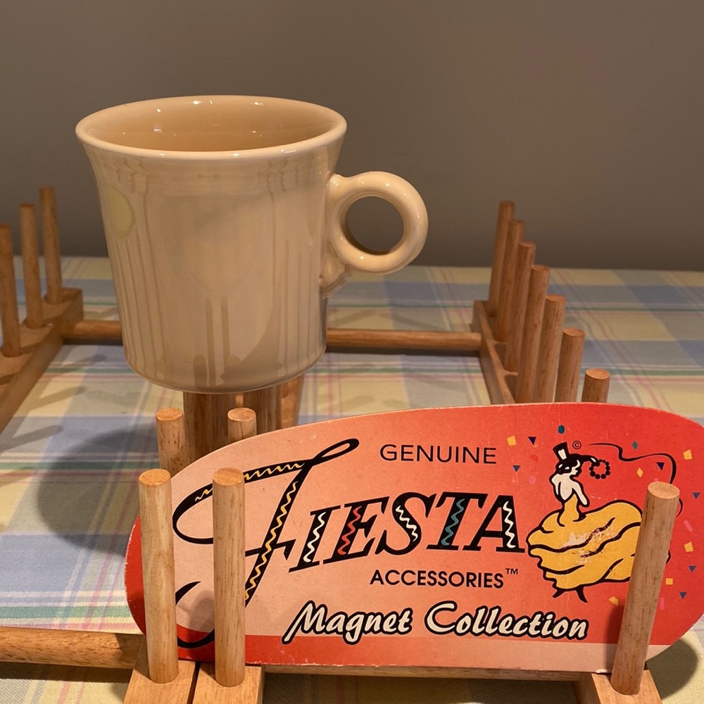 Fiestaware mug in ivory. Perfect condition. Never used